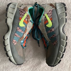 Men’s NIKE air zoom trail sneakers